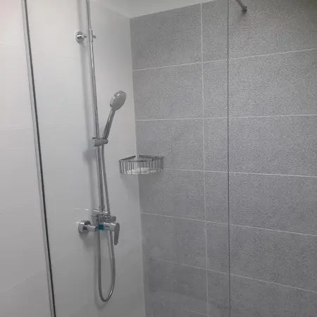 Side Apartment, 104 דירה *